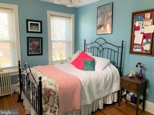 614 Church St, Limerick PA 19468-2123 exterior