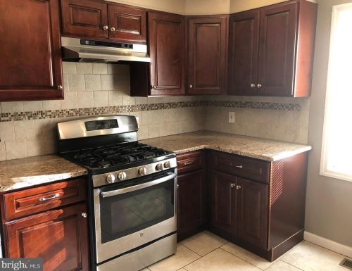 57 Hillman Ave, Trenton NJ 08638-2827 exterior