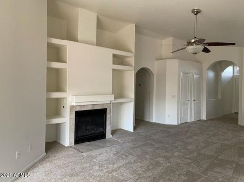 22443 19th Way, Phoenix AZ  85024-7606 exterior