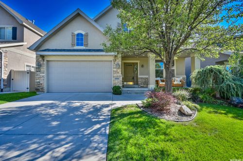 1958 Bluffside Cir, Sandy, UT 84092-4029