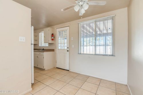 5209 25 St, Tucson AZ 85711-5912 exterior