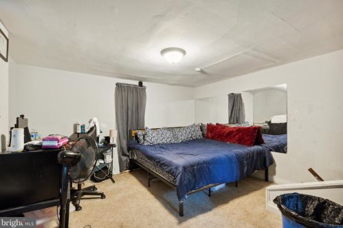 359 New St, Pottstown PA 19464-5917 exterior