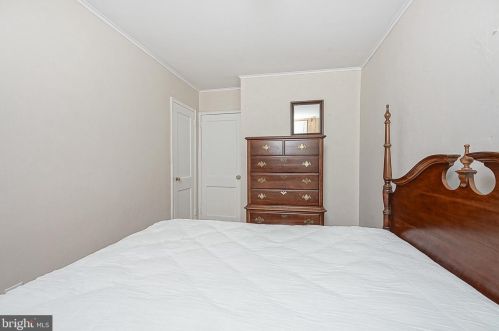 1938 28 St, Philadelphia PA 19145-2408 exterior