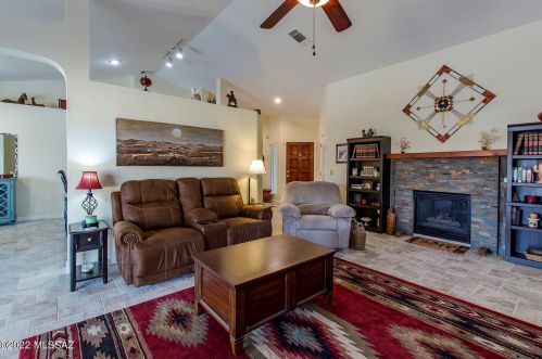 1501 Cyn Shadows Ln, Tucson AZ 85737-7716 exterior