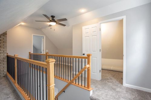 736 Cricklewood St, Wyoming MI exterior