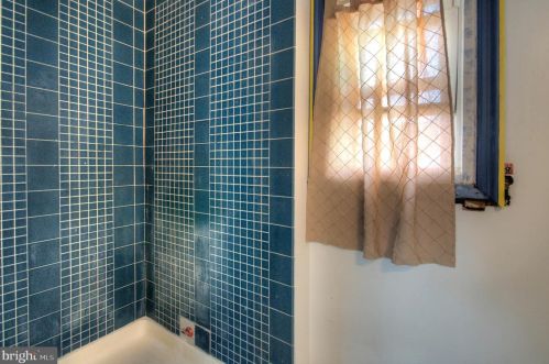 22 4 Ave, Runnemede NJ 08078-1302 exterior