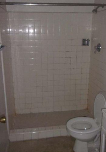 3240 Desert Cv Ave, Phoenix AZ 85028-3518 exterior