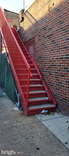 1846 12th St, Philadelphia, PA 19122-0018