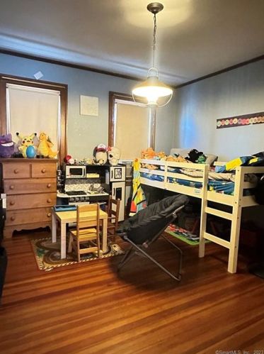 282 Linwood St, New Britain CT 06052-1951 exterior