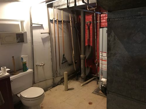 7826 Indiana Ave, Chicago IL 60619-2332 exterior