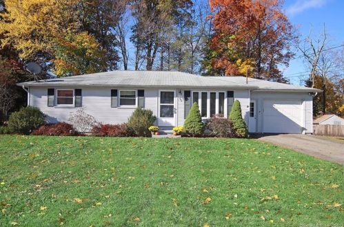 262 Torcon Dr, Torrington, CT 06790-5819
