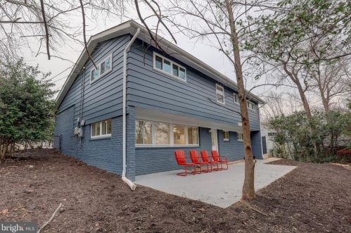 4513 Apple Tree Dr, Alexandria VA  22310-2901 exterior