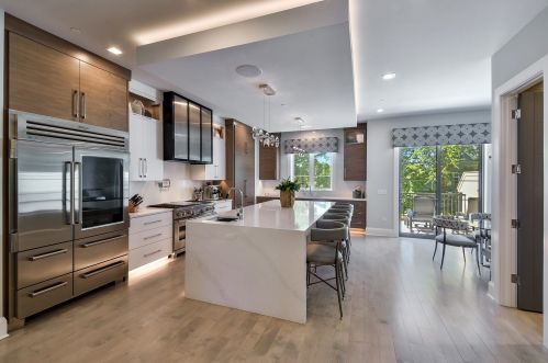 130 Aurora Ave, Naperville IL 60540-6503 exterior