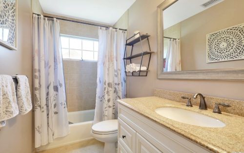 94 Caramel Rd, Commack NY 11725-1000 exterior