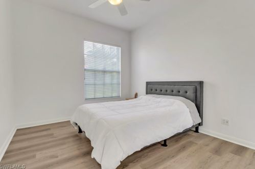 4609 Navassa Ln, Naples FL exterior