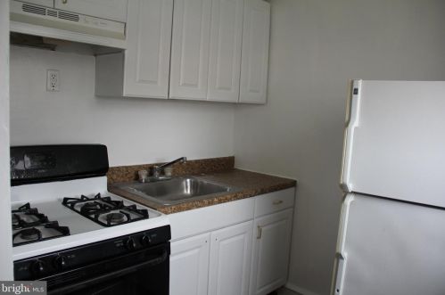 7115 Castor Ave, Philadelphia PA 19134-1502 exterior