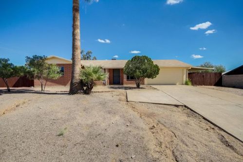 7960 Oldfather Dr, Tucson, AZ 85741-1357