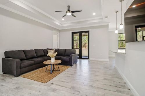 3791 8 Ave, Naples FL 34117-4993 exterior