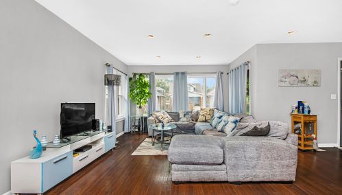 1415 Mayfield Ave, Chicago IL  60651-1015 exterior