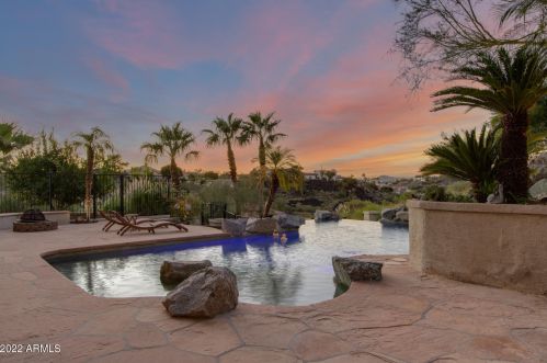 14461 15th Ave, Phoenix AZ  85023-5176 exterior