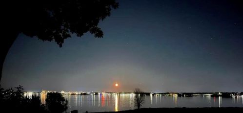 1661 Ruddiman Dr, Meskegon MI 49445-3041 exterior