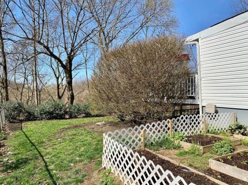 23 Christler St, Pittsburgh PA 15223-2039 exterior