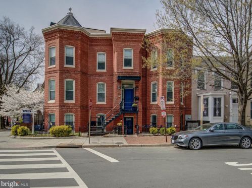 1714 5th St, Washington, DC 20001-1818