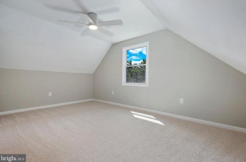 13210 Midway Ave, Rockville MD 20851-1813 exterior