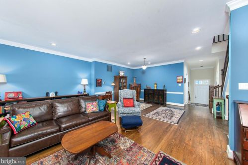 3604 Reservoir Rd, Washington DC  20007-2338 exterior