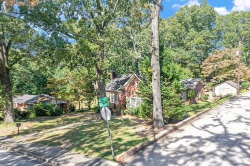 700 Ridgewood Ave, Gainesville GA 30501-3140 exterior