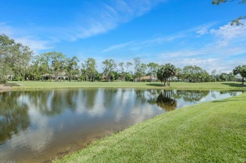 4588 Oak Leaf Dr, Naples FL 34117 exterior