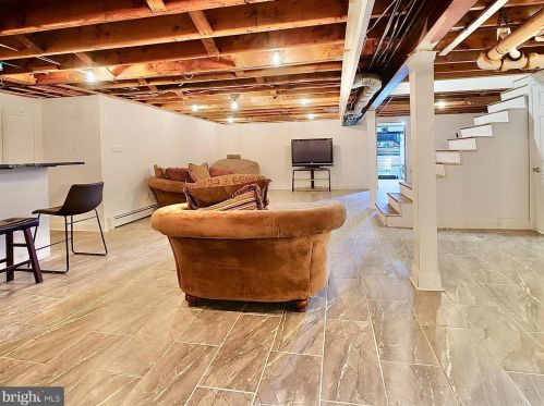 240 Gerald Dr, Chester PA 19014-1717 exterior