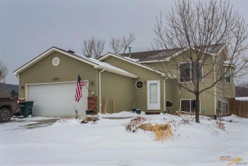 14881 Telluride St, Summerset, SD 57769-6201