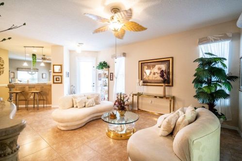 228 Coconut Key Way, Fort Pierce FL 34986-1912 exterior