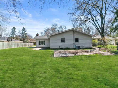 6175 122nd St, Milwaukee WI  53225-1005 exterior