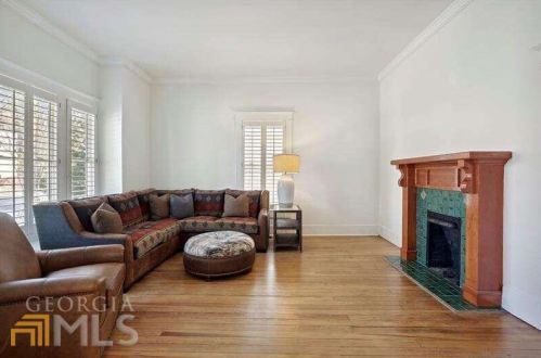 335 9 St, Atlanta GA 30309-4209 exterior