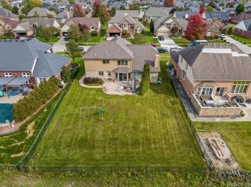 52129 Monaco Dr, Macomb Township MI  48042-6023 exterior