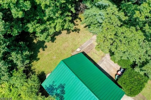 11 Spg St, Kinnelon NJ 07405-1322 exterior