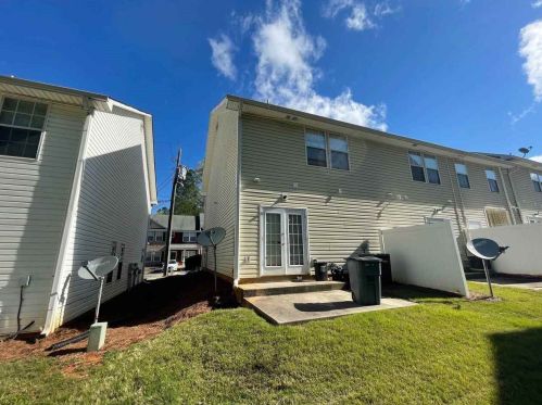 3622 Ginnis Rd, Atlanta GA  30331-8658 exterior