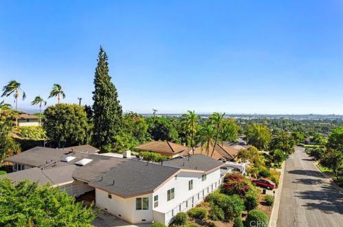 1324 Kroeger Ave, Fullerton, CA 92831-1914