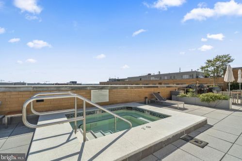 440 L St, Washington DC  20001-2560 exterior