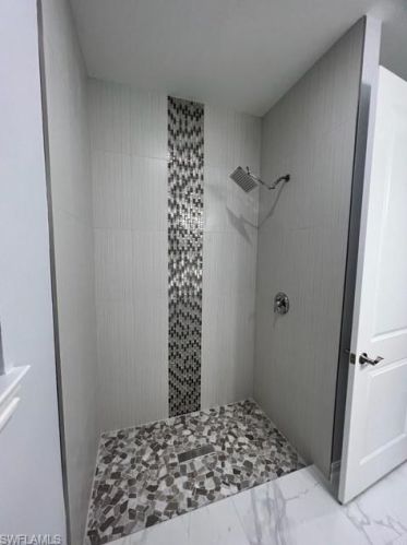 3367 10 Ave, Naples FL 34117-4984 exterior