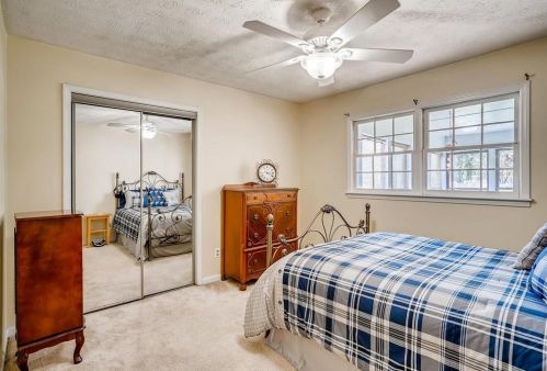 2377 Autumn Dr, Lithonia GA 30078-2605 exterior