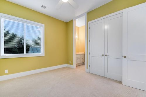 4105 Burnet Rd, Austin TX exterior