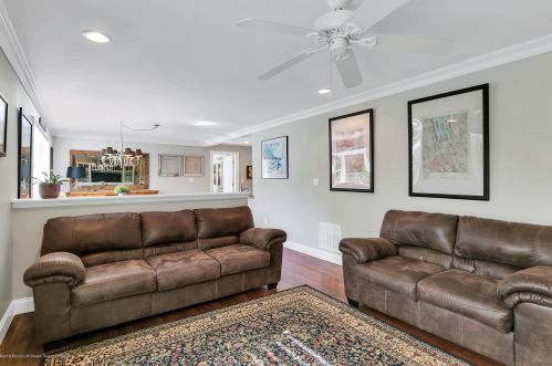 218 Oxford Ave, Red Bank NJ 07704 exterior