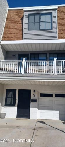 9 Sandpiper Ln, Locust, NJ 07760-2230