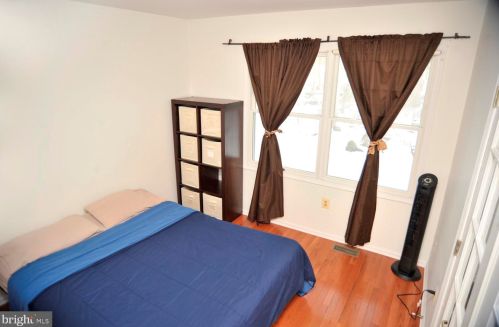 9 Lavender Dr, Princeton NJ 08540-9448 exterior