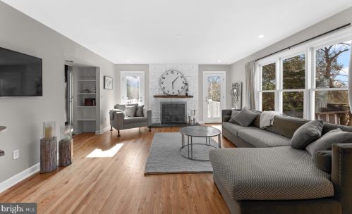 8904 1st Ave, Silver Spring MD 20912-4654 exterior