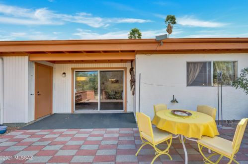 30 Calle Del Chancero, Green Valley AZ 85614-3028 exterior