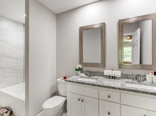 832 Emberwood Dr, Dallas TX 75232-3941 exterior